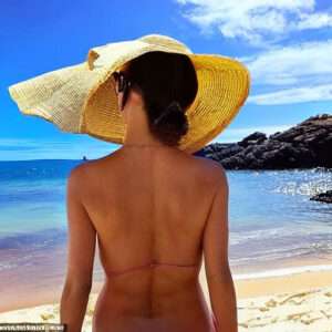 Sunscreen (Morning Routine): Shielding from the Sun's Rays 